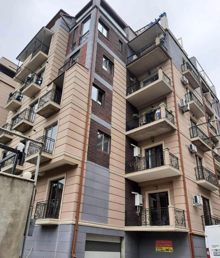 City Centre Apartment Kutaisi Exterior foto